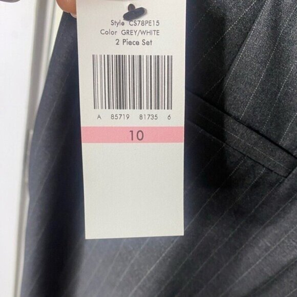 NEW CALVIN KLEIN SUIT SET - Picture 7 of 7